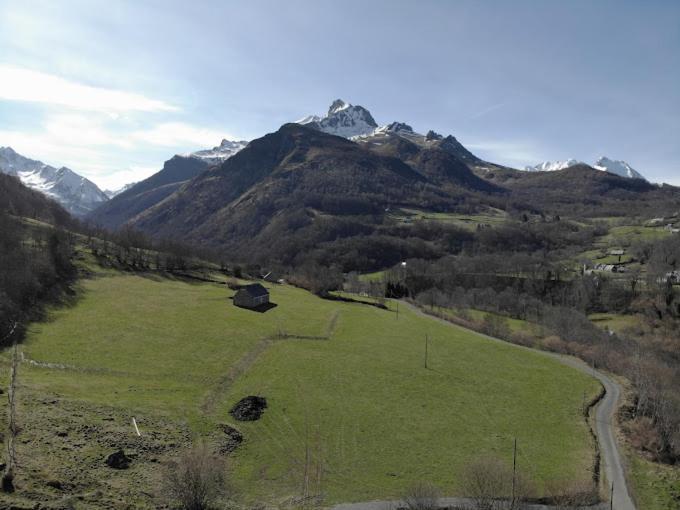 Aux D'Estaing Croises, Gite De Montagne Accessible A Tous المظهر الخارجي الصورة