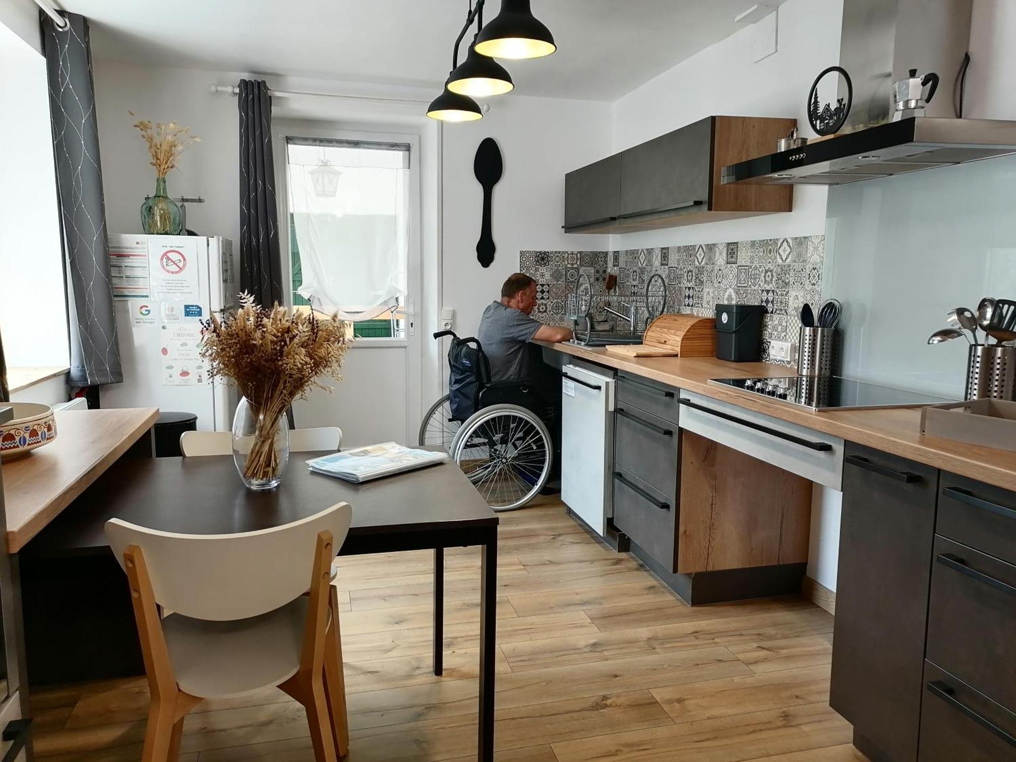 Aux D'Estaing Croises, Gite De Montagne Accessible A Tous المظهر الخارجي الصورة